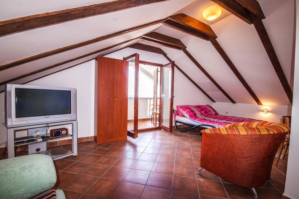 דיקלו Apartman Joso מראה חיצוני תמונה