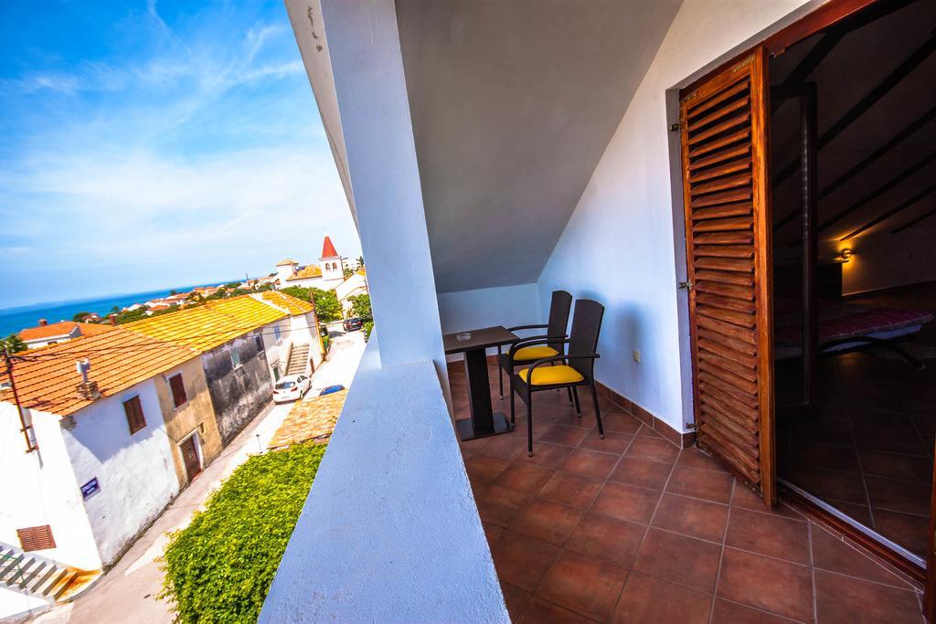 דיקלו Apartman Joso מראה חיצוני תמונה